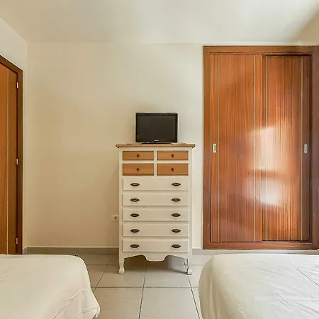 Medano Seafront - Beach Views & Downtown شقة *
