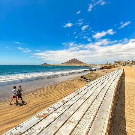 Medano Seafront - Beach Views & Downtown